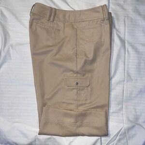 Izod Capri Cropped Cargo Pants Stretch Casual Golf Khaki‎ Beige Womens-8